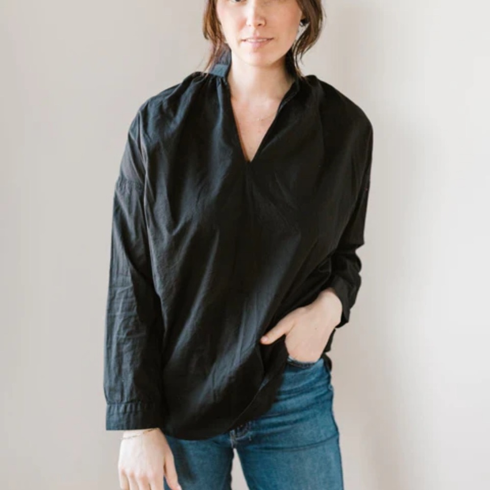 A Shirt Thing Penelope Cabo Long Sleeve Shirt in Black size M